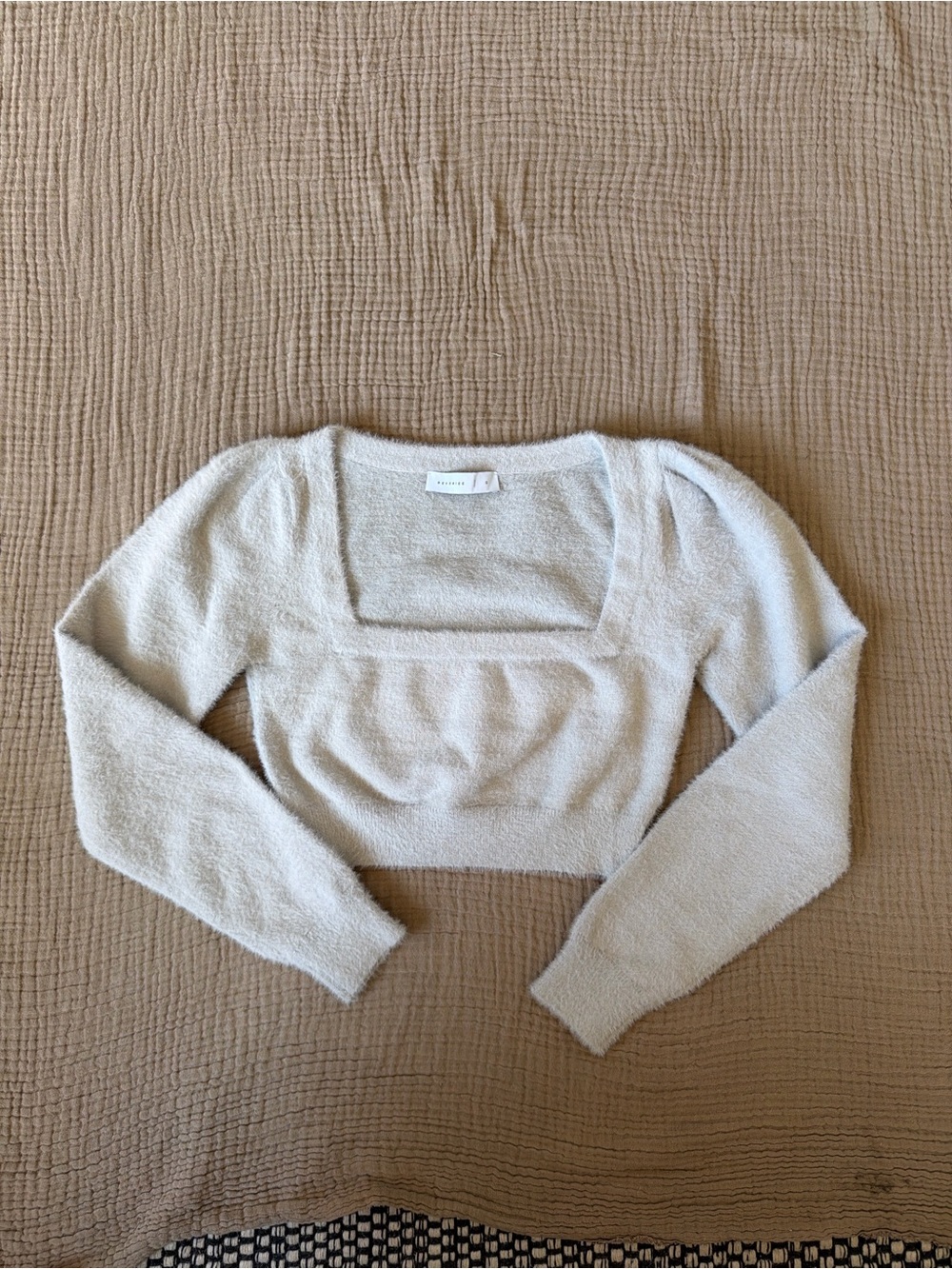 Reveriee crop sweater
